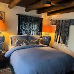 Casa Tua Santa Fe - Los Santos Historic Adobe