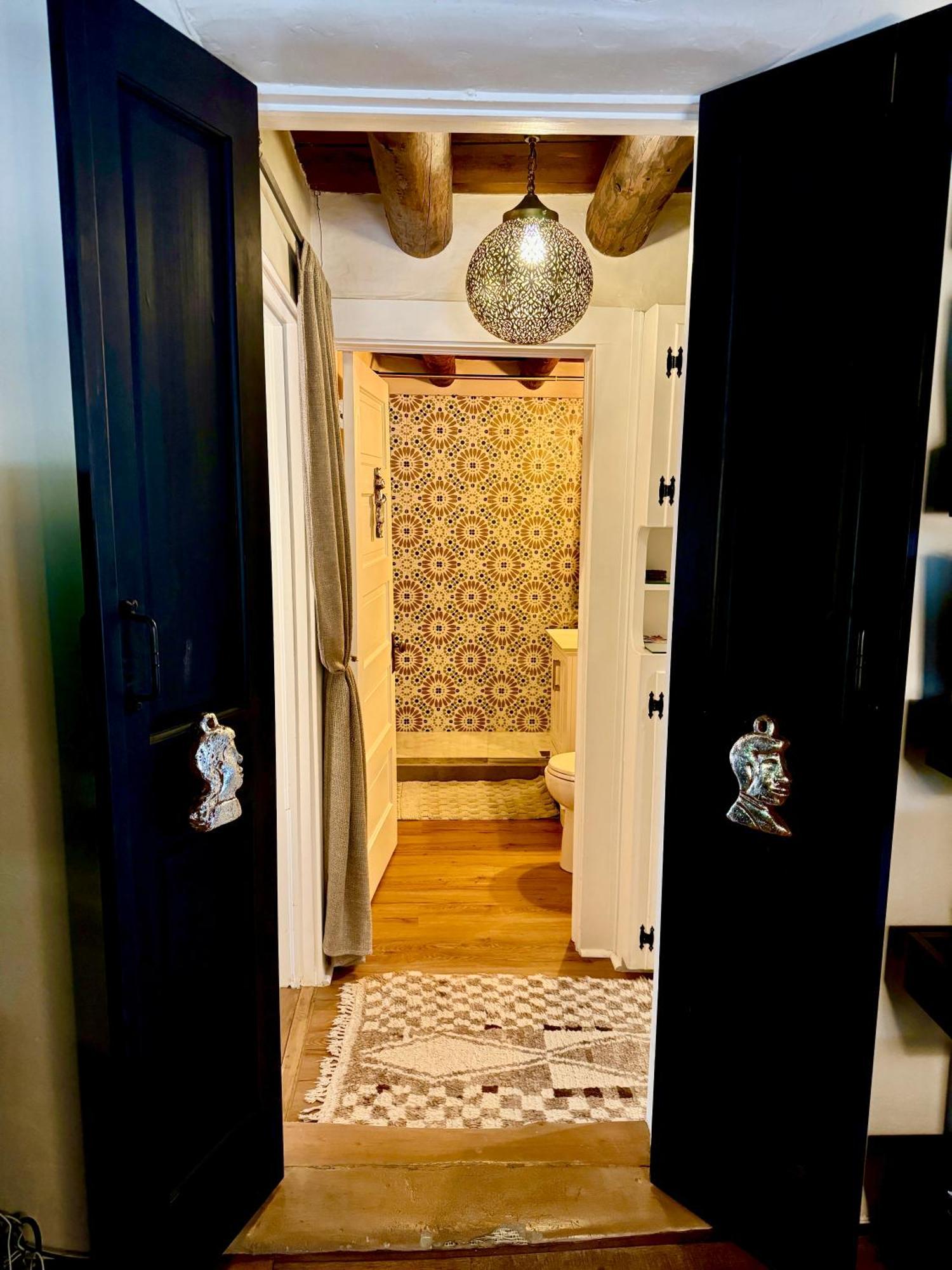 Historic Adobe 1 Acre Compound Ultimate Immersion Classic & Dreamy Сasa de vacaciones Santa Fe