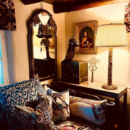 Holiday home Historic Adobe 1 Acre Compound Ultimate Immersion Classic & Dreamy Santa Fe