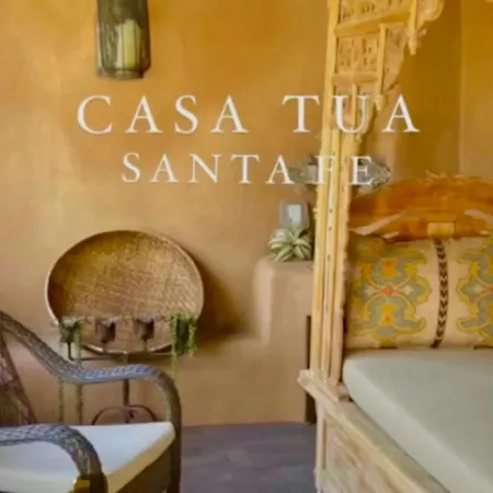 Historic Adobe 1 Acre Compound Ultimate Immersion Classic & Dreamy Holiday home